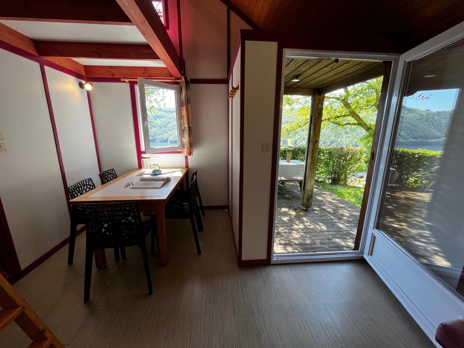 Camping La Source Therondels Chambre photo