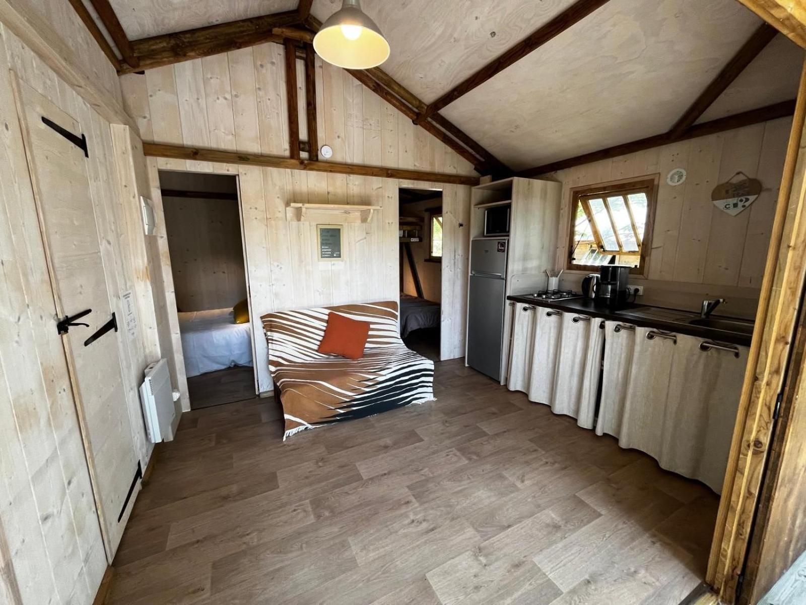 Camping La Source Therondels Chambre photo