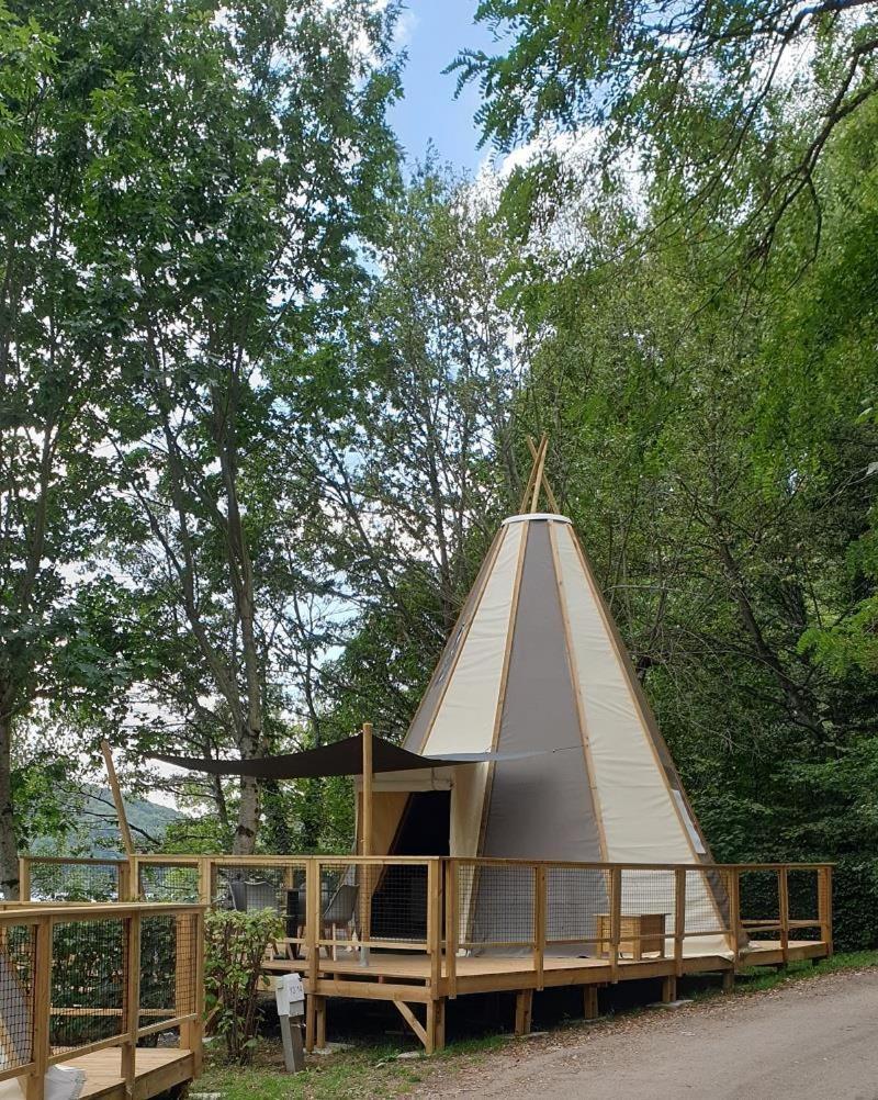 Camping La Source Therondels Extérieur photo